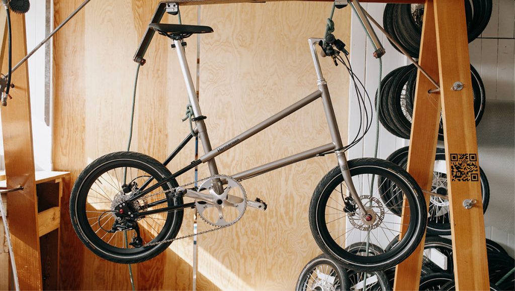 Anders Hermansen, E-bike Bike Ten in the studio. Photo: Mathias Eis