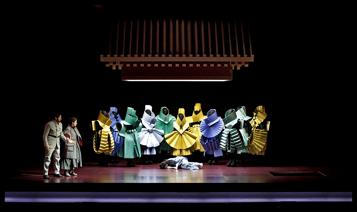 Henrik Vibskov, Madama Butterfly. Foto: Mathias Baus